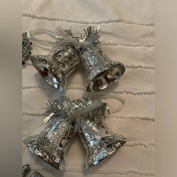 Christmas holiday silver ornaments bundle of 4 - Picture 4 of 5